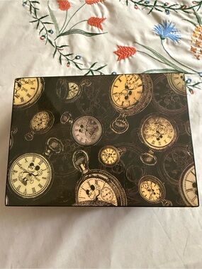 Mickey Mouse Pocket Watch Patterned Storage Box - Black & Gold